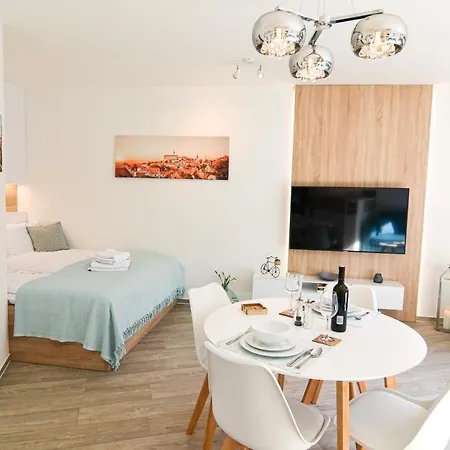 Apartment Astrid *